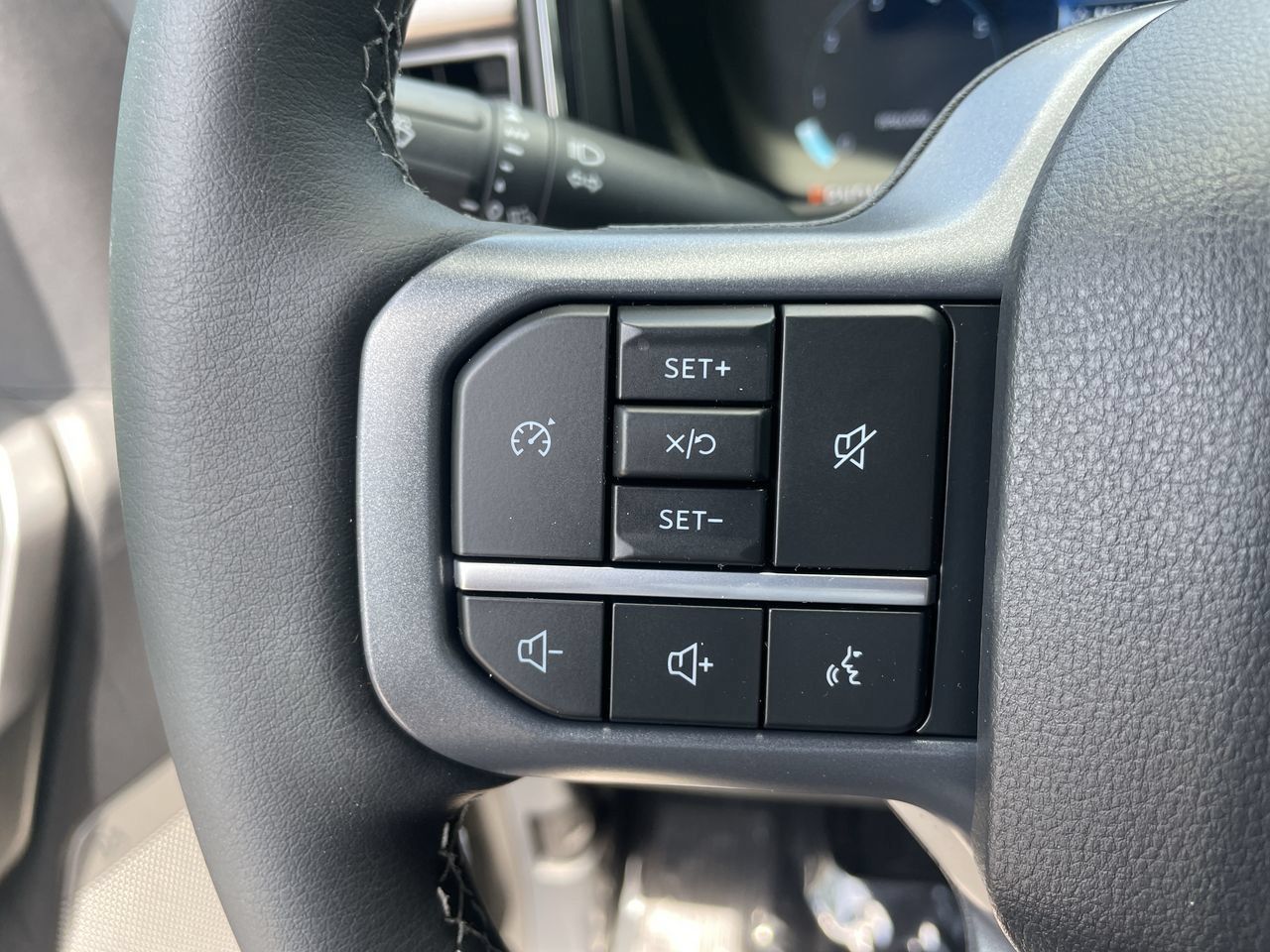 New 2026 Ford F250 Lariat RWD image 27