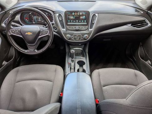 Used 2018 Chevrolet Malibu LT image 27