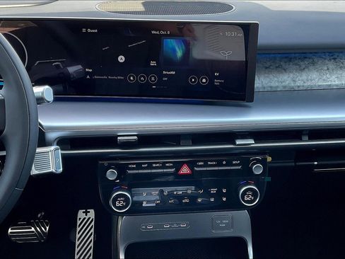 New 2026 Hyundai Ioniq 9 Calligraphy image 6