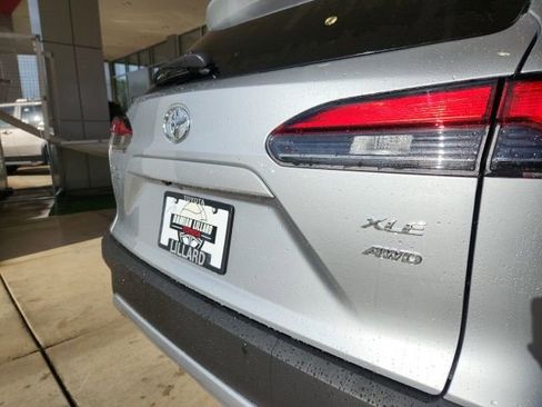 New 2026 Toyota Corolla Cross XLE AWD/4WD image 11