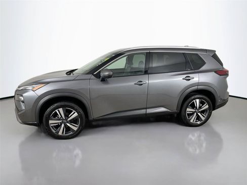 Used 2026 Nissan Rogue SL AWD/4WD image 8