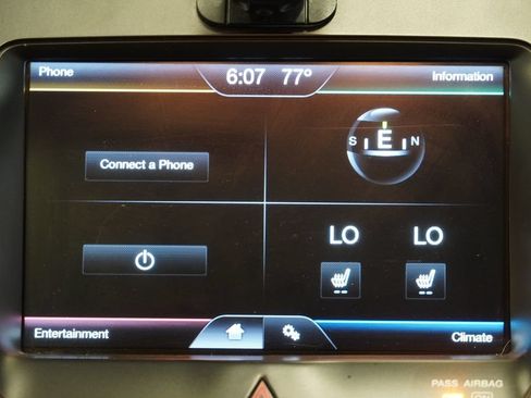 Used 2013 Ford Taurus SEL FWD image 20
