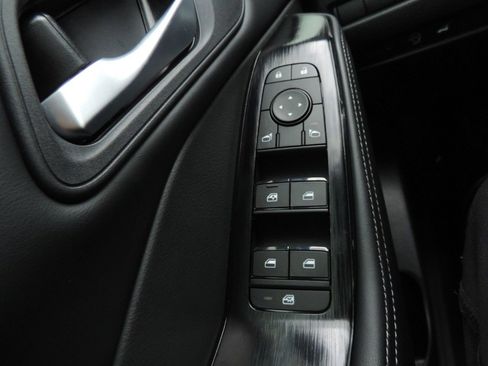 New 2026 Nissan Rogue SV image 23