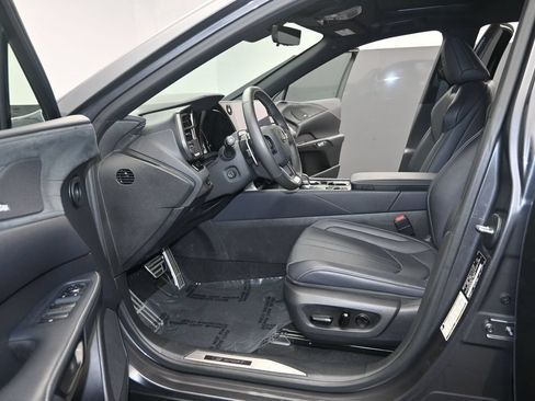 Used 2024 Lexus RX 350 F Sport w/ Convenience Package AWD/4WD image 13