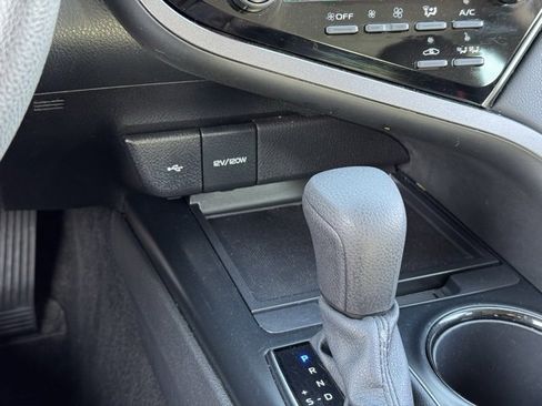 Certified 2020 Toyota Camry LE image 15