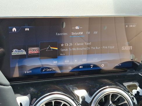 New 2025 Mercedes-Benz GLA 250 4MATIC image 16