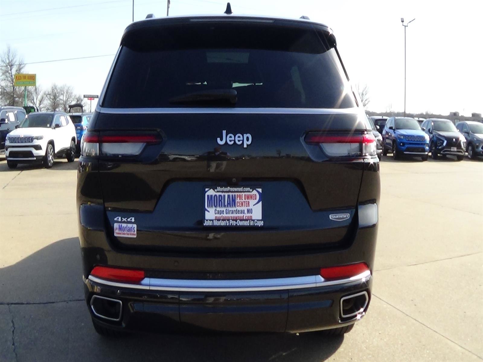 Certified 2024 Jeep Grand Cherokee L Summit w/ Luxury Tech Group V AWD/4WD image 7