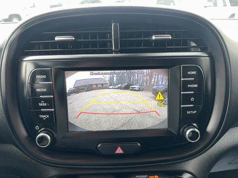 Used 2020 Kia Soul S image 26
