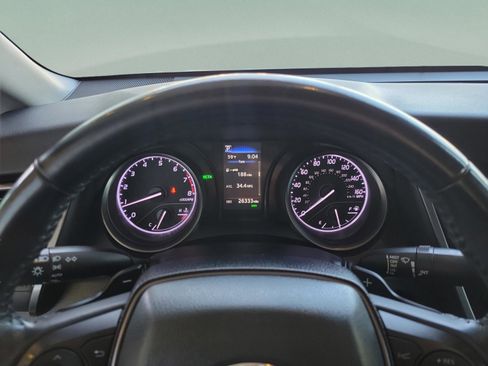 Certified 2023 Toyota Camry SE image 15