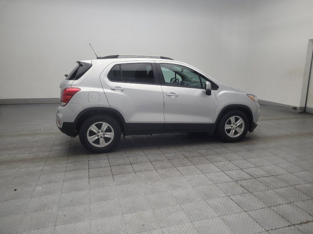 Used 2022 Chevrolet Trax LT w/ LT Convenience Package FWD image 10