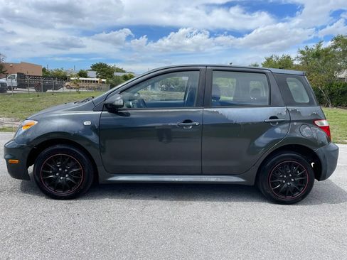 Used 2006 Scion xA FWD image 8
