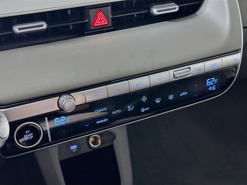 Used 2024 Hyundai Ioniq 5 SEL image 23