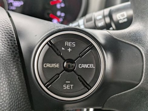 Used 2015 Kia Soul + image 21