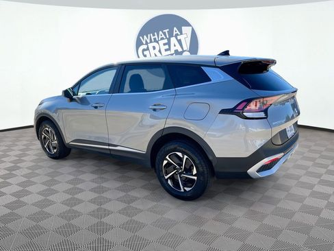 Certified 2023 Kia Sportage LX image 4