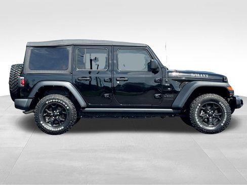 Used 2022 Jeep Wrangler Unlimited Sport AWD/4WD image 8