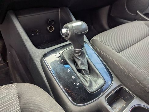 Used 2017 Kia Forte LX image 14