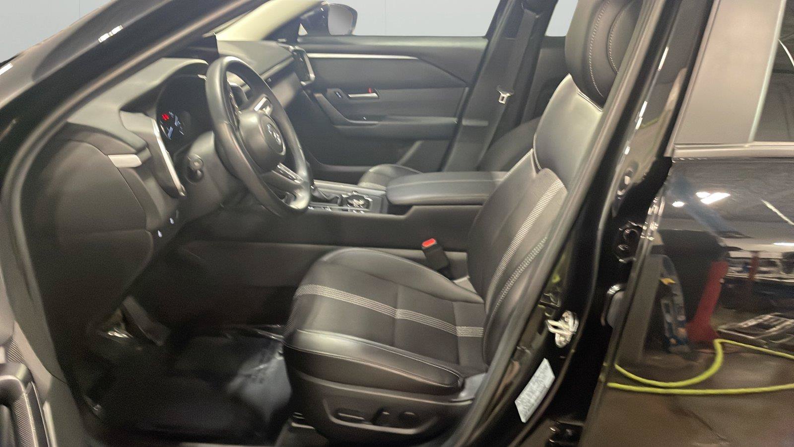 Used 2025 MAZDA CX-50 AWD 2.5 S w/ Weather Package image 10