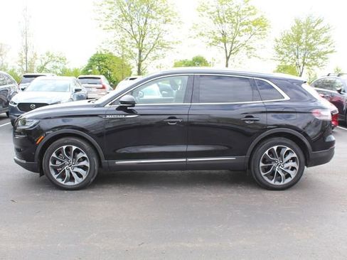 Certified 2023 Lincoln Nautilus Reserve w/ Equipment Group 201A AWD/4WD image 8