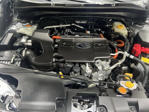 Certified 2025 Subaru Forester Premium AWD/4WD image 26