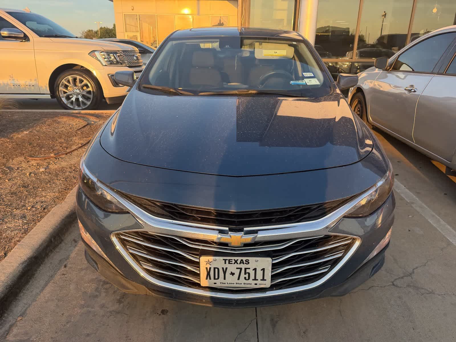 Used 2024 Chevrolet Malibu LT FWD image 2