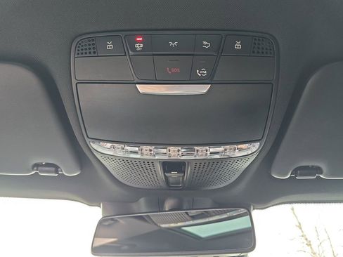 Used 2020 Mercedes-Benz GLC 350e 4MATIC image 23