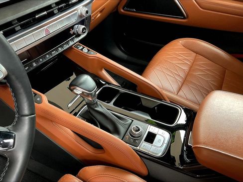 Used 2024 Kia Telluride SX X-Line AWD/4WD image 18