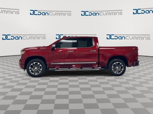 Used 2024 Chevrolet Silverado 1500 High Country w/ Technology Package image 5