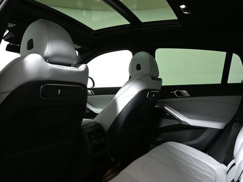 New 2026 BMW X6 xDrive40i w/ Premium Package image 33