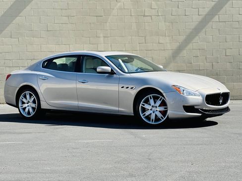 Used 2014 Maserati Quattroporte S Q4 AWD/4WD image 2