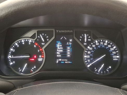 Used 2022 Toyota Tundra Limited w/ TRD Off-Road Package AWD/4WD image 13