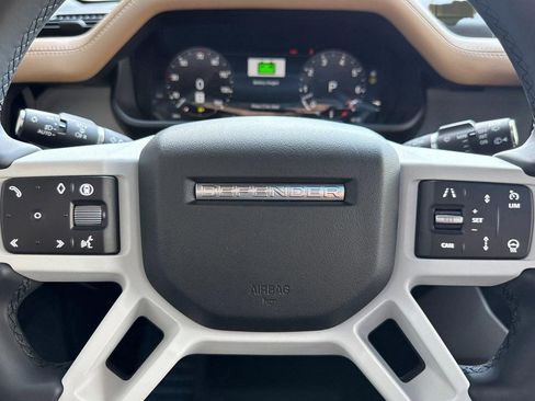 New 2026 Land Rover Defender 110 X-Dynamic SE AWD/4WD image 15
