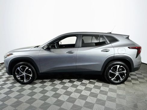 Used 2026 Chevrolet Trax RS w/ Driver Confidence Package FWD image 4