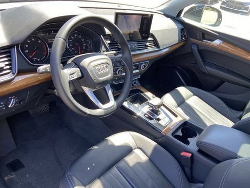 Certified 2023 Audi Q5 2.0T Premium w/ Convenience Package AWD/4WD image 25