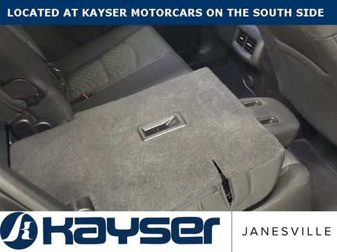 Used 2018 Chevrolet Equinox LT image 18