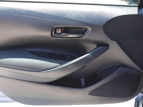 Used 2023 Toyota Corolla LE FWD image 29