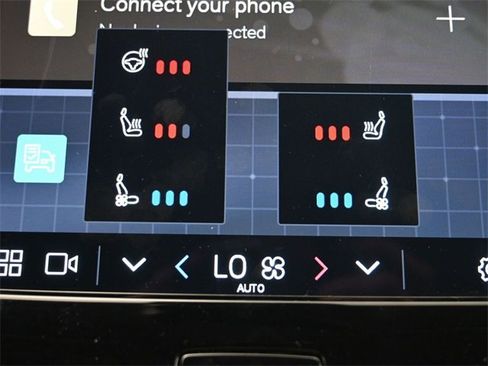 Used 2023 Volvo XC90 B6 Ultimate w/ Protection Package Premier image 23