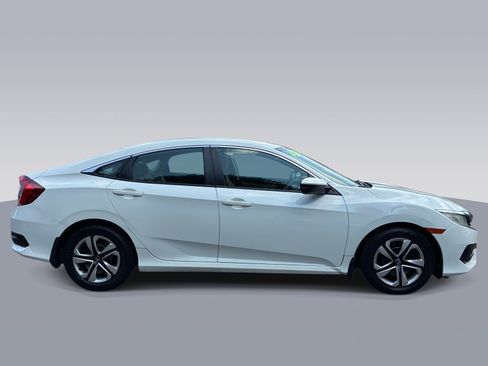 Used 2018 Honda Civic LX image 8