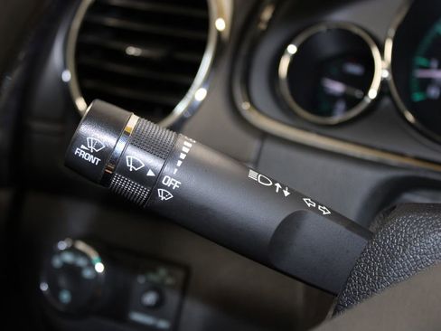 Used 2017 Buick Enclave Premium w/ Experience Buick Package image 40