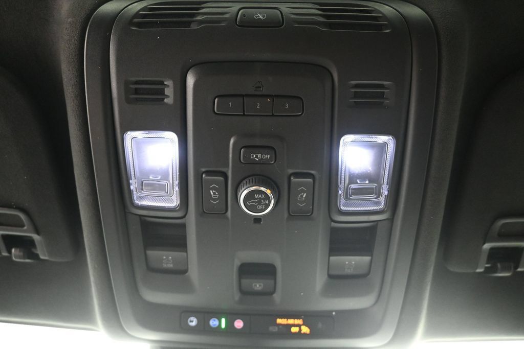 Certified 2023 Cadillac Escalade ESV Sport Platinum w/ LPO, ONYX Package AWD/4WD image 23