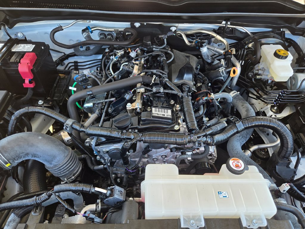 Used 2024 Toyota Tacoma TRD Sport AWD/4WD image 25