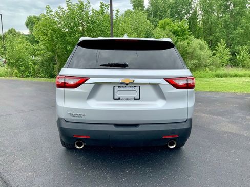 Used 2018 Chevrolet Traverse LS FWD image 12