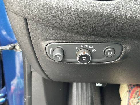 Used 2020 Chevrolet Equinox LT FWD image 29