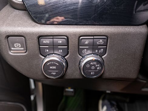 Used 2023 GMC Sierra 1500 Elevation w/ Elevation Premium Package AWD/4WD image 30