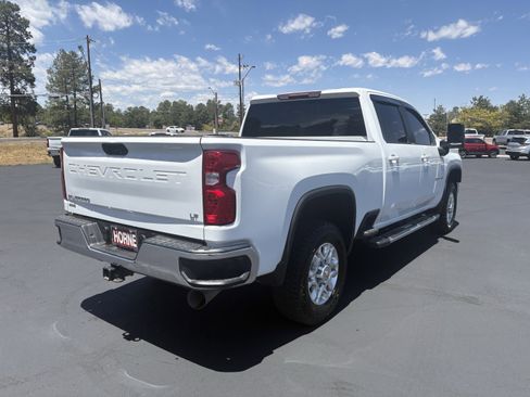 Used 2024 Chevrolet Silverado 2500 LT AWD/4WD image 6