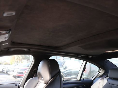 Used 2022 BMW M5 w/ Competition Package AWD/4WD image 25