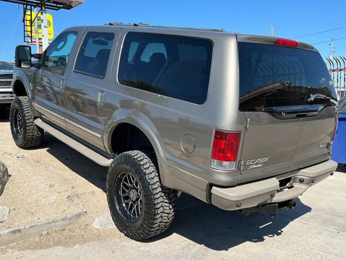 Used 2003 Ford Excursion Limited AWD/4WD image 12