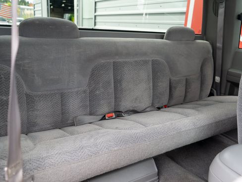 Used 1998 Chevrolet Silverado 2500 4x4 Extended Cab w/ Preferred Equipment Group 2 image 28