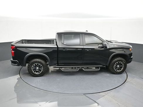 New 2026 Chevrolet Silverado 1500 ZR2 w/ LPO, Utility Wall Package image 55