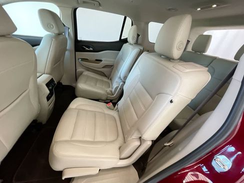 Used 2018 GMC Acadia Denali w/ Technology Package image 22