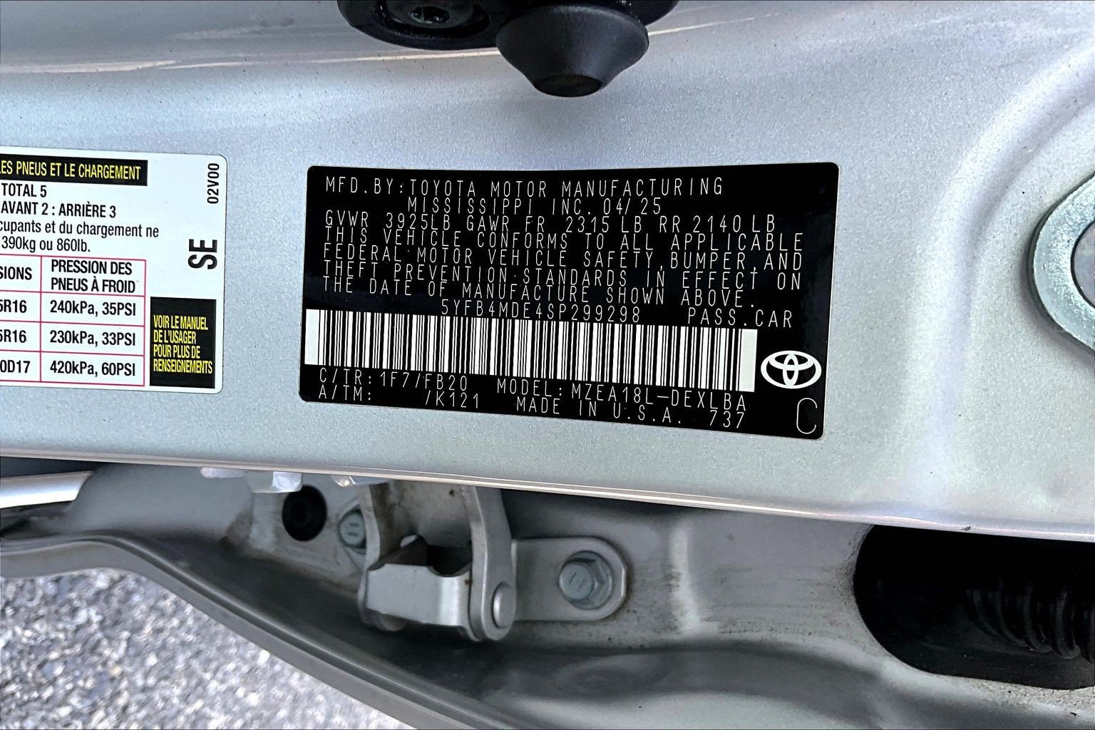 Used 2025 Toyota Corolla LE w/ Convenience Package FWD image 14